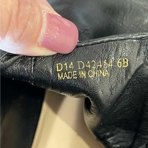 Cole Haan black leather booties in a size 6 side zipper - Picture 7 of 16